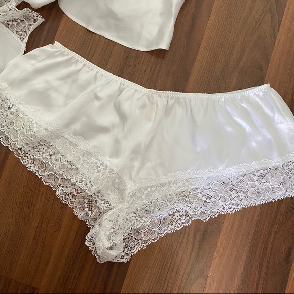 NEW VICTORIAS SECRET CAMI SET WHITE LACE Bridal - Picture 11 of 13